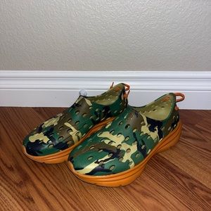 Kane Recovery Shoes Size 11 Camo